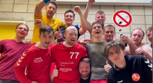 Read more about the article ZWEITE MANNSCHAFT SCHLÄGT BOTTROP II HAUSHOCH