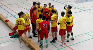 Read more about the article A-JUGEND IST MIT NUR SIEBEN SPIELERN IN HIESFELD OHNE ECHTE CHANCE