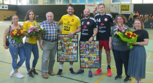 Read more about the article NACH DEM SAISONENDE: ERSTE MANNSCHAFT SAGT DANKE!