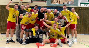 Read more about the article ERSTE MANNSCHAFT GEWINNT SOUVERÄN BEI ADLER KÖNIGSHOF II