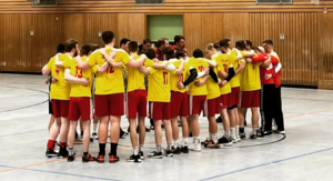 Read more about the article ZWEITE MANNSCHAFT MACHT ES GEGEN STERKRADE AM ENDE NOCH SPANNEND