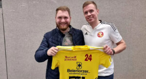 Read more about the article BLUMIGE AUSSICHTEN: HSV HOLT NEUZUGANG AUS HIESFELD
