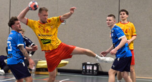 Marc auf'm Kamp im Spiel der zweiten Mannschaft gegen Wülfrath II. Foto: Udo Gottschalk.